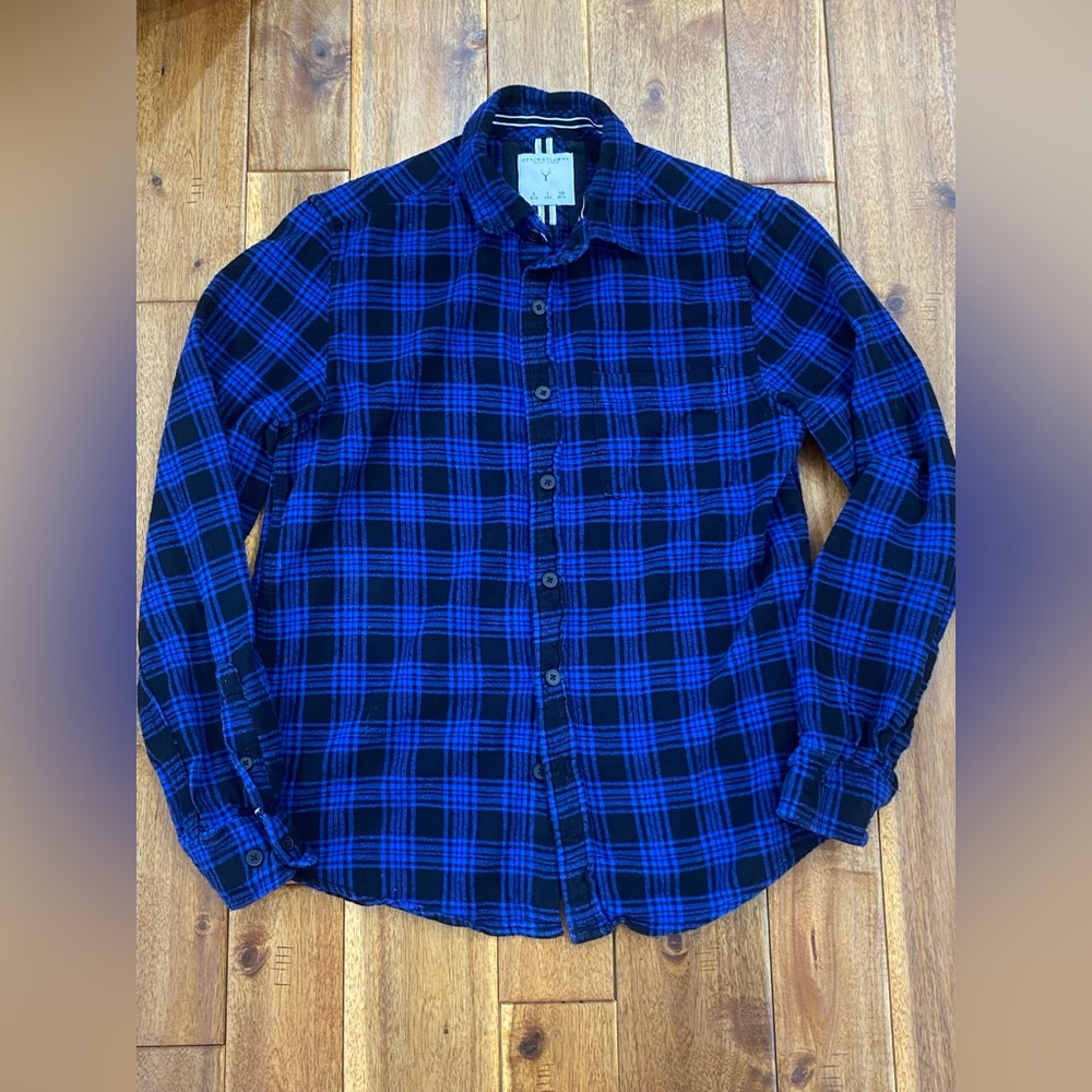 Denim and Flower Casual Plaid Button-Down Shirt